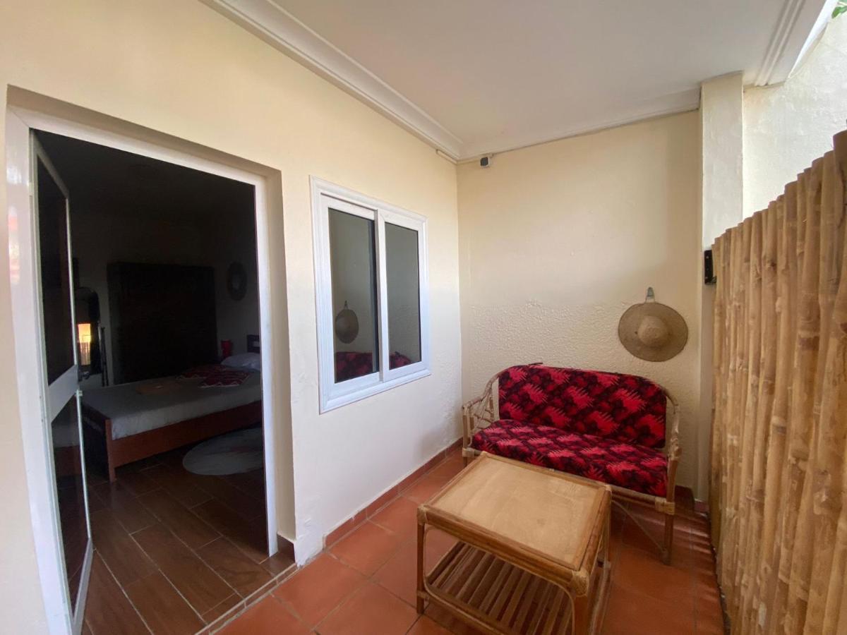 L'Oasis Guesthouse Cotonou Exterior foto